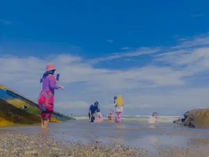 Caringin Beach