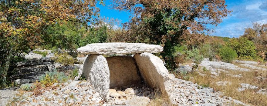Les dolmens