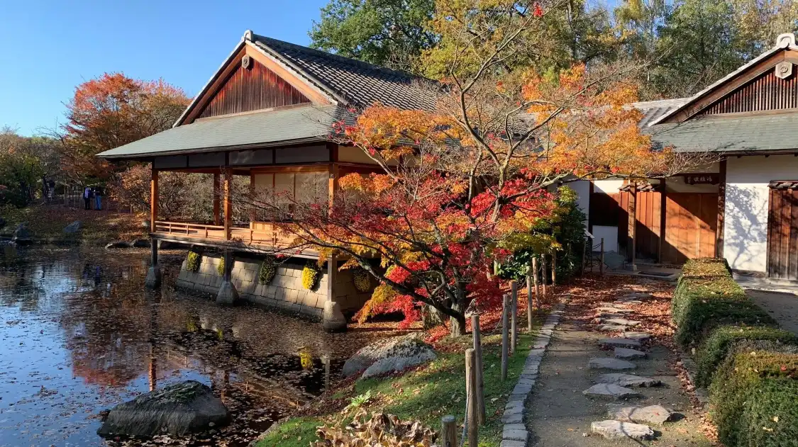 Các khách sạn gần Japanse Tuin