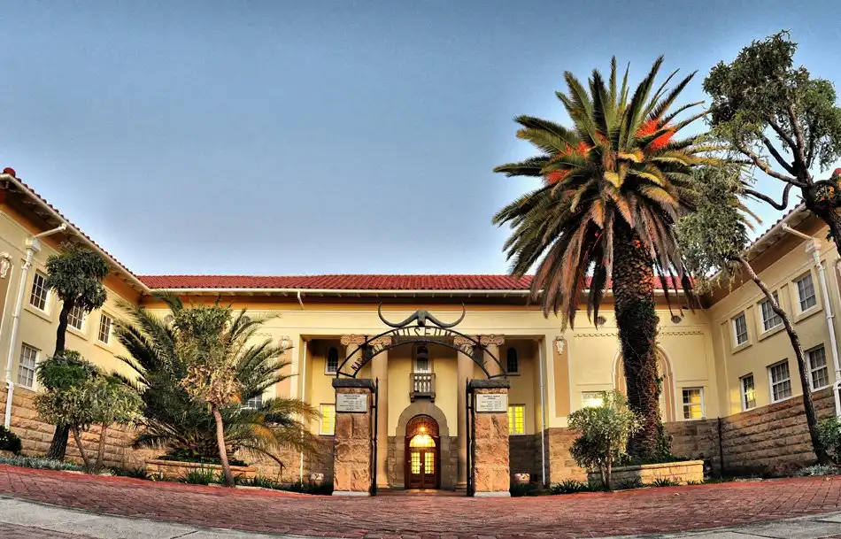 Hotels near National Museum Bloemfontein