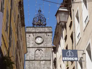 Mercato di Apt