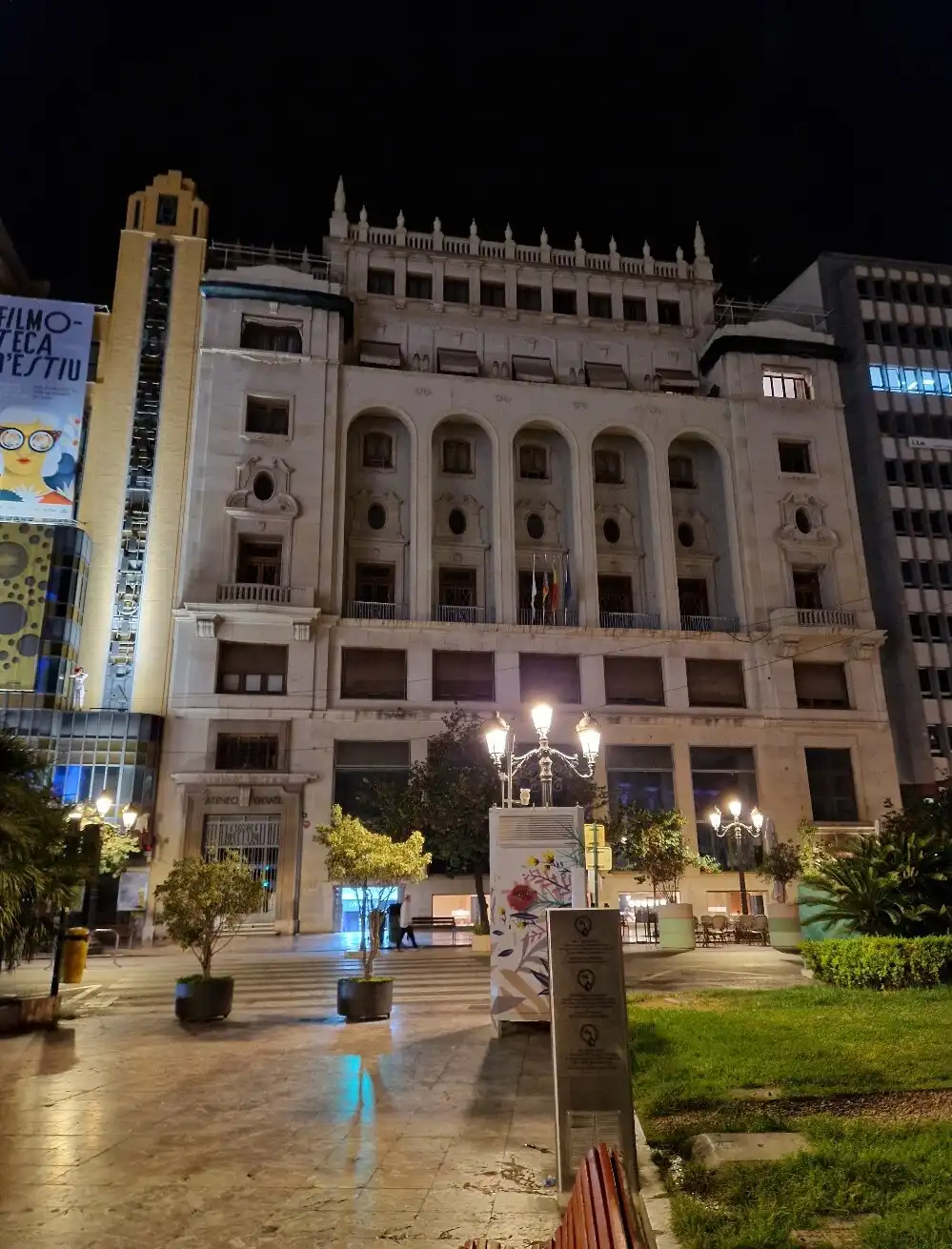 Hotel in zona Ateneu Mercantil de València