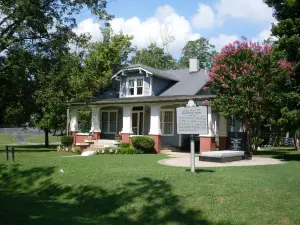 Alex Haley Museum and Interpretive Center