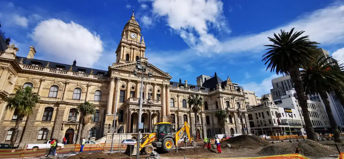 Hotels near City Hall