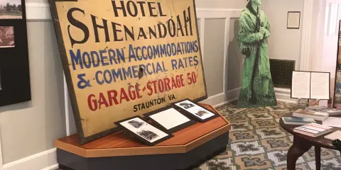 R.R. Smith Center for History & Art