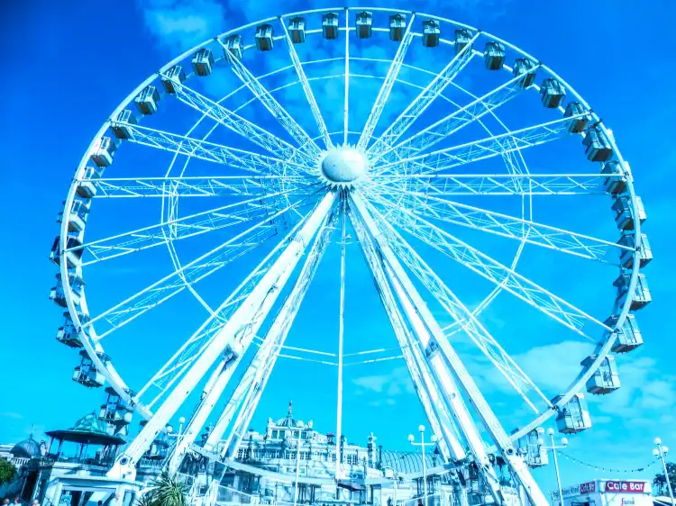 Hotels near English Riviera Wheel