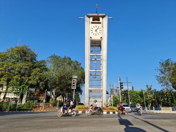 Milan to Trang flight