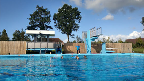 Zwembad De Spetter