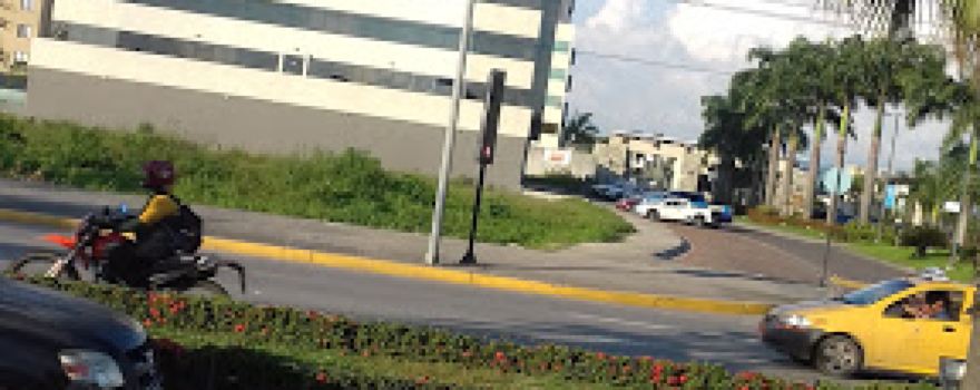 Malecon Ismael Reyes Gonzabay
