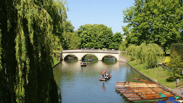 Cambridge Cherry Hinton Caravan and Motorhome Club Campsite