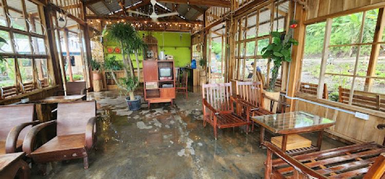 Cuối Chân Đồi cafe
