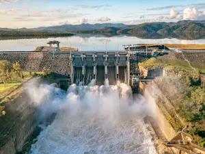 Wivenhoe Dam