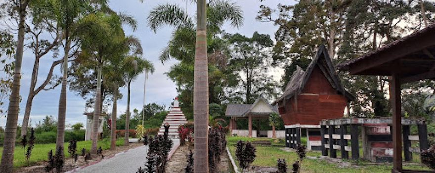 Si Singamangaraja XII Monument