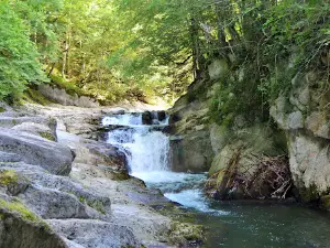 Waterfall Cube