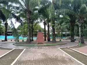 Simon Bolivar Plaza