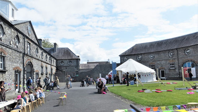 Barnstorm Theatre Company Ltd