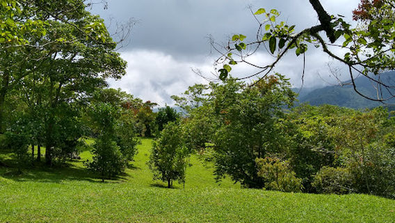 La Gruta Del Duende.