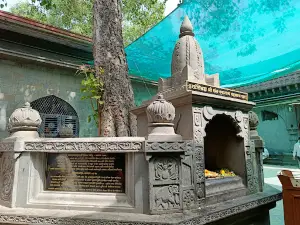 Shree Sant Dnyaneshwar Maharaj Samadhi Mandir, Alandi