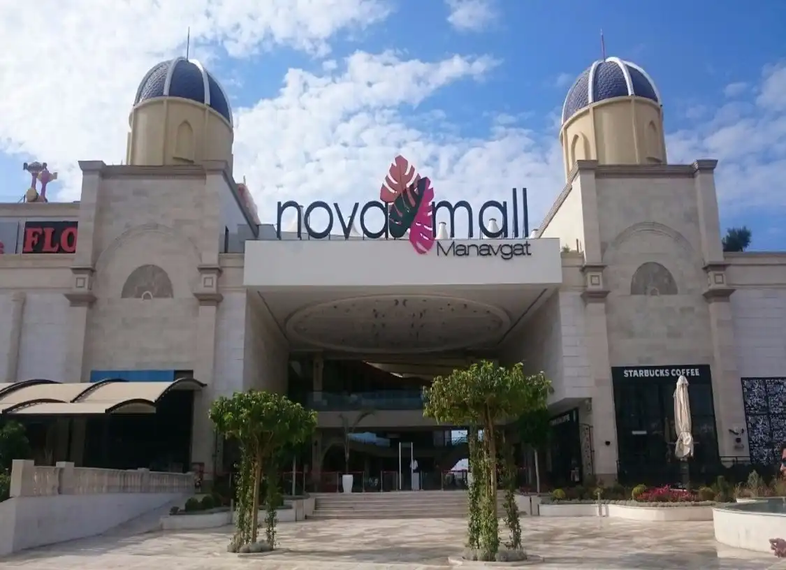 Hotels near Nova Mall