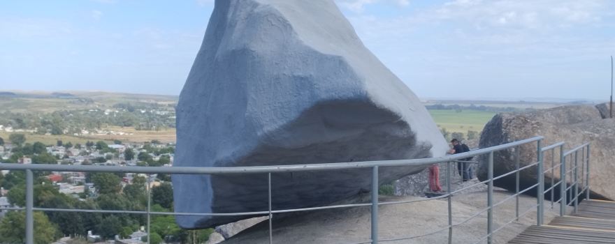Piedra Movediza