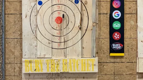 Bury the Hatchet Cherry Hill - Axe Throwing