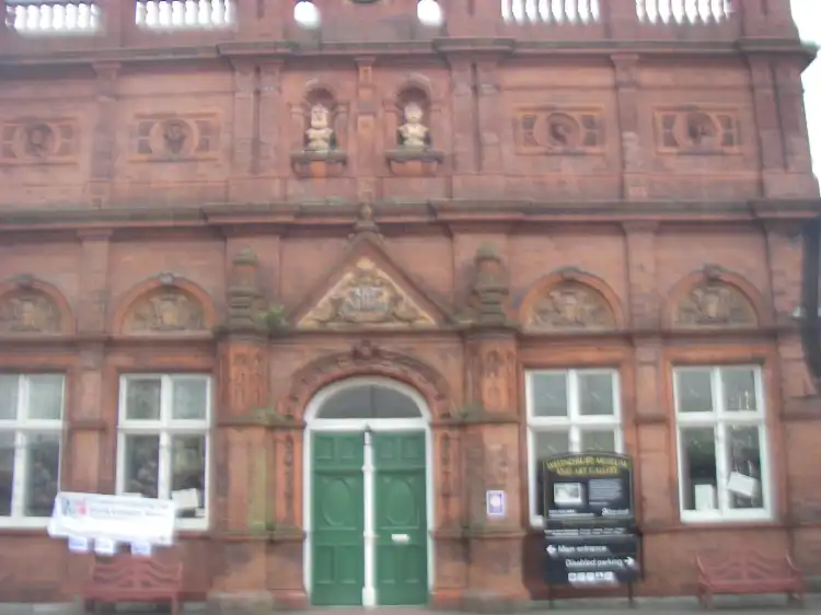 Hotels near Wednesbury Museum and Art Gallery