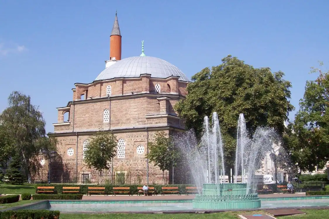 Hotels near Central Mosque of Sofia - Banya Bashi Mosque