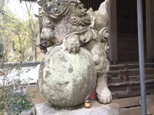 Yasaka-Tomiku Shrine