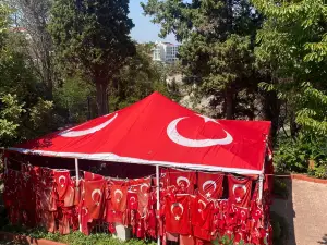 Flag Baba Tomb