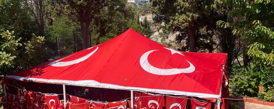 Flag Baba Tomb
