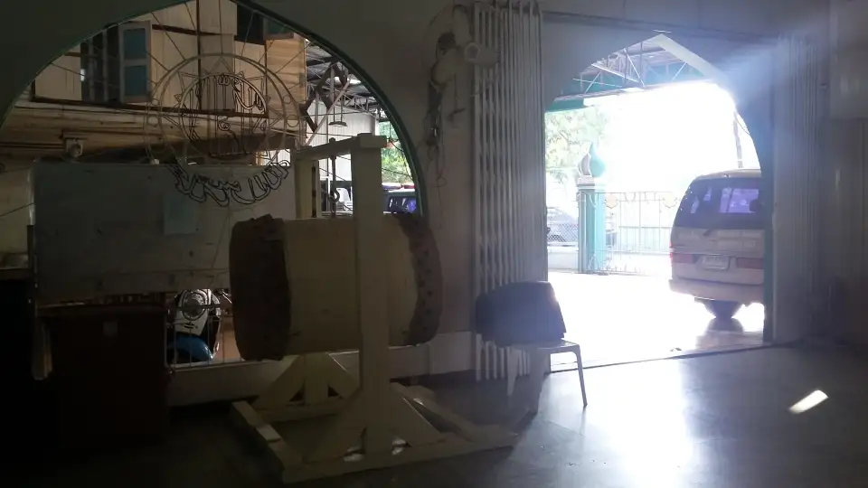4_Java Mosque