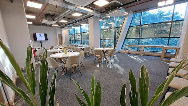 Les Suites by The Docks