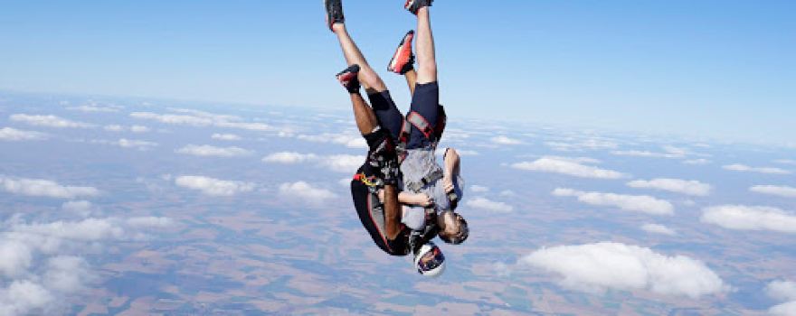 GegeSkydive