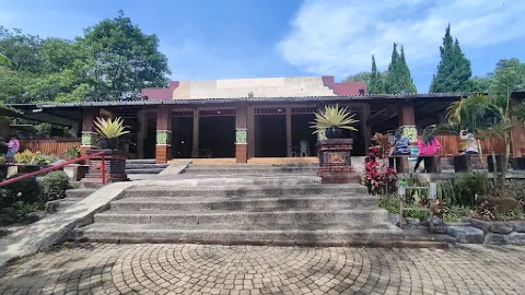 Pemandian Air Panas Ciater attraction in West Java