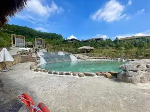 Do Luong Legend Camping & Resort