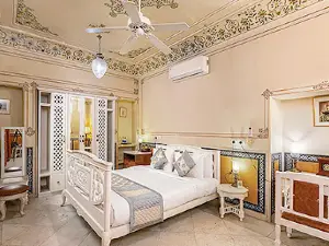 Chomu Palace