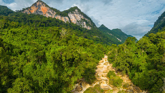 Đầu Đẳng waterfall