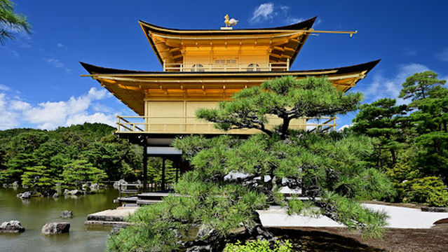 Rokuon-ji Kinkaku (Golden Pavilion)