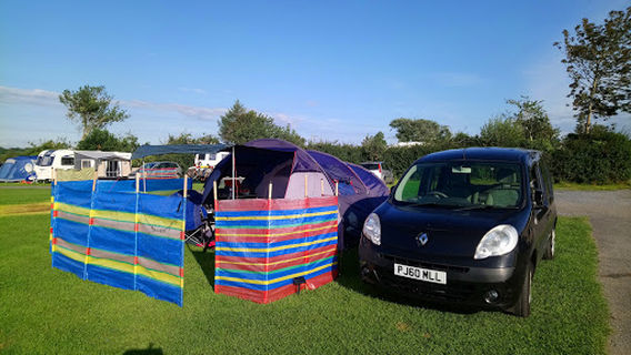 ウェル・パーク・キャラバンズ