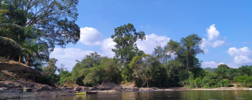 WISATA BATU SEBARAI