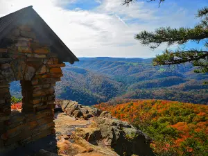 클래니 크로 오벌룩, 로스트 리버 SP, WV