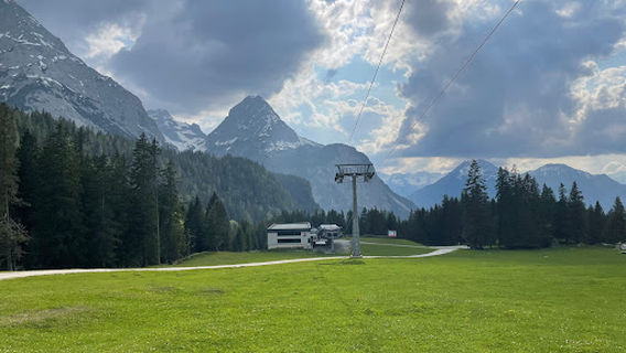 Seebensee Hike Trailhead