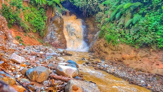 Cascada El Aventurero