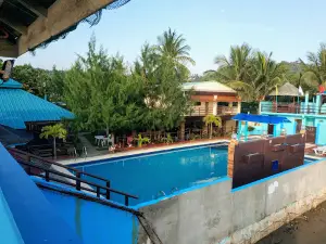 Acedre Beach Resort