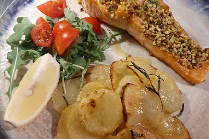 Tiki 111 - Wine Oyster & Fish