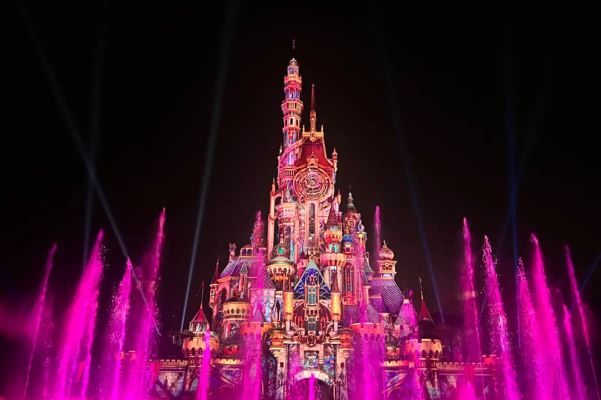 Disney Castle Fireworks Show: Schedule & Storyline