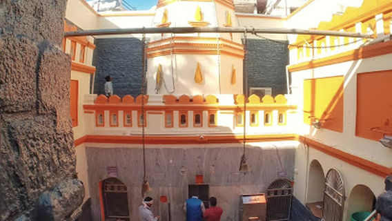 Shri Chintamani Ganesh Temple, Kalamb