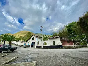 Centro Recreacional Yamburara
