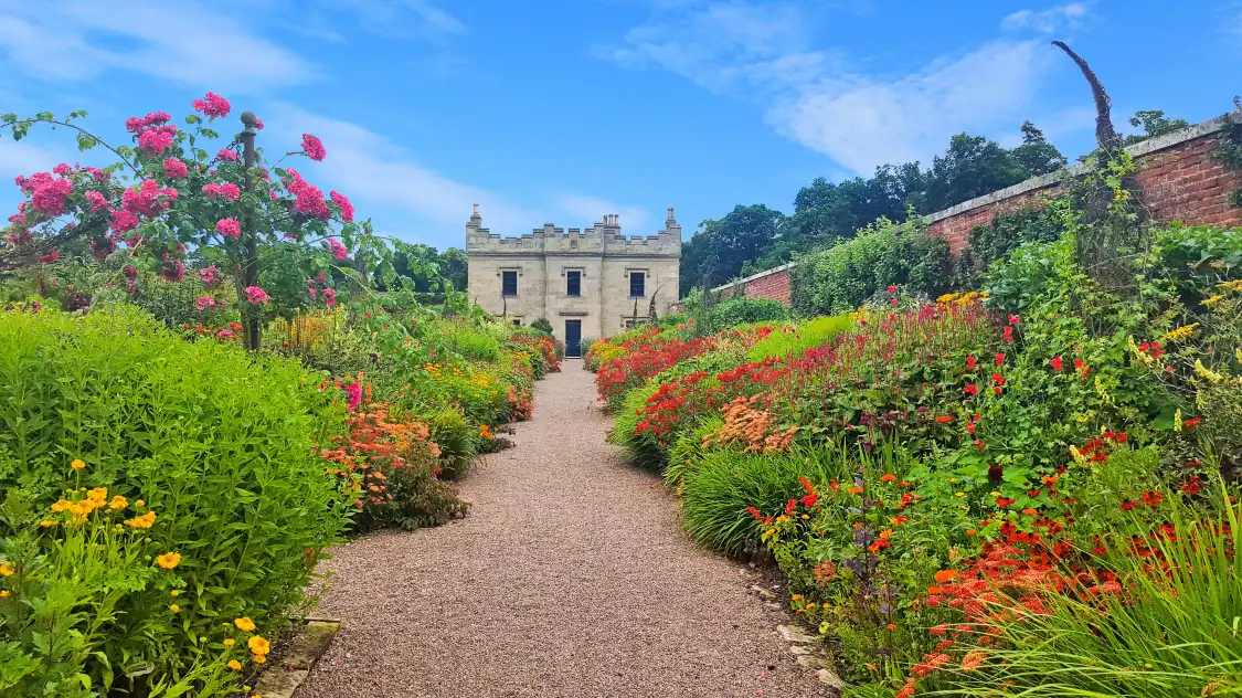 Hotels near Floors Castle