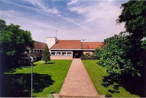 卡斯特·馬焦雷